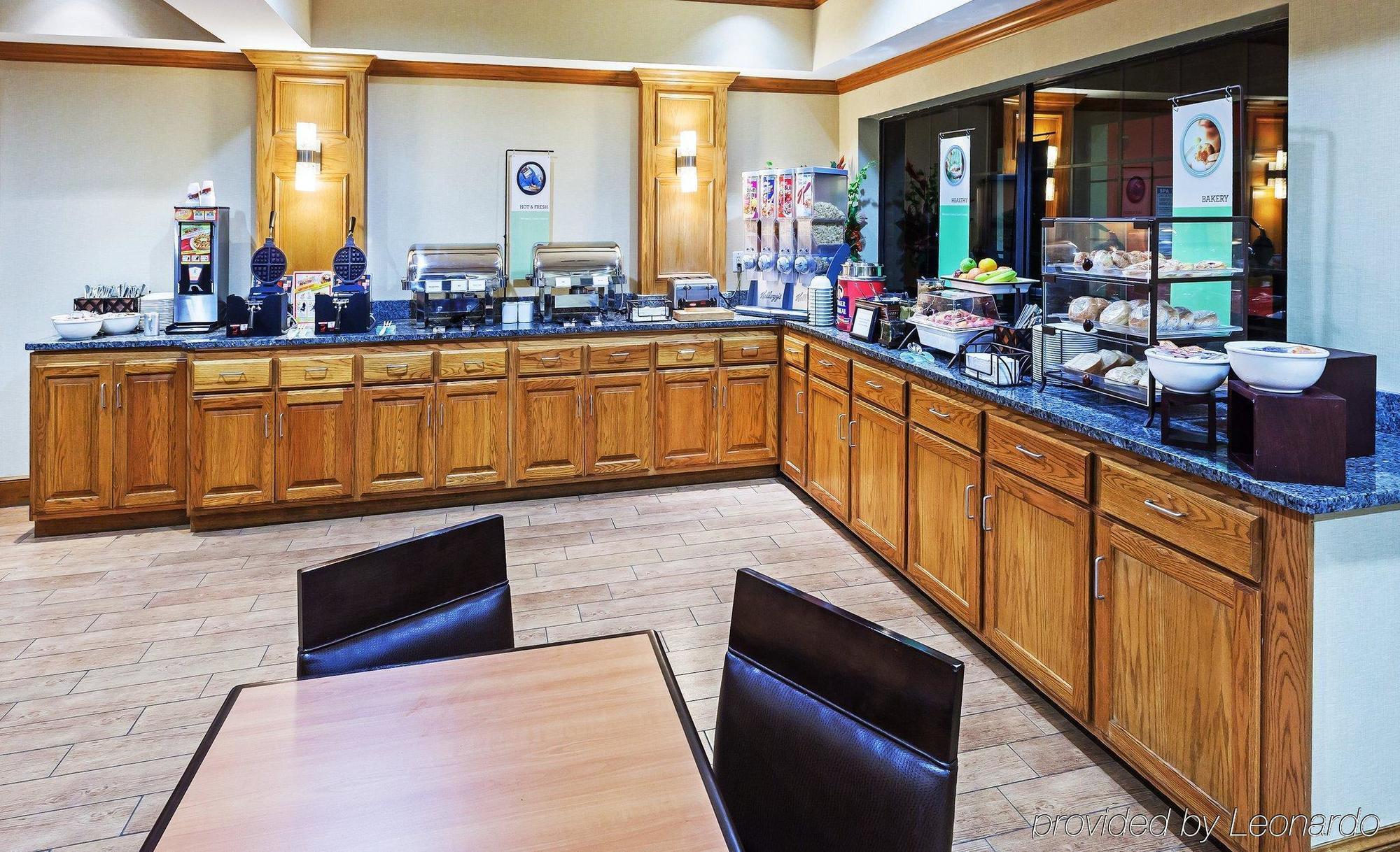 Country Inn & Suites By Radisson, Lubbock, Tx Ngoại thất bức ảnh
